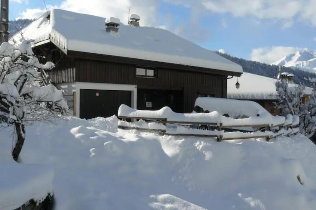 Chalet In Morzine Sleeping 12 With Sauna ภายนอก รูปภาพ
